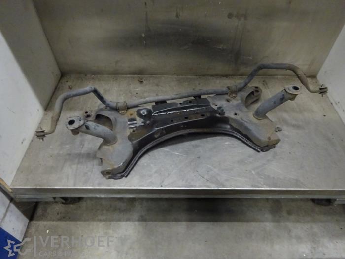 Used Subframe Toyota Yaris (P1) 1.3 16V VVT-i Price € 75,00 Margin scheme offered by Verhoef Cars & Parts
