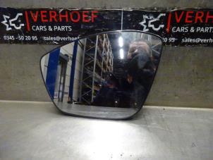 Used Mirror glass, left Peugeot 2008 (CU) 1.2 12V e-THP PureTech 110 Price on request offered by Verhoef Cars & Parts