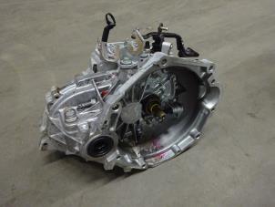 Used Gearbox Kia Picanto (JA) 1.0 DPi 12V Price on request offered by Verhoef Cars & Parts