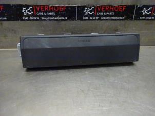 Used Knee airbag, left BMW M5 (G30/F90) M5 xDrive 4.4 V8 32V TwinPower Turbo Price on request offered by Verhoef Cars & Parts