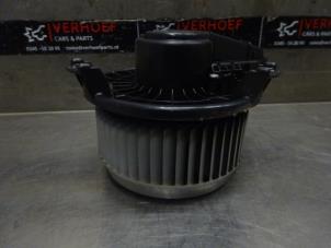 Usados Motor de ventilador de calefactor Toyota Verso 1.8 16V VVT-i Precio de solicitud ofrecido por Verhoef Cars & Parts