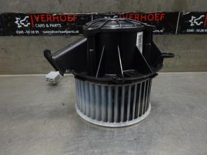 Usagé Moteur de ventilation chauffage Opel Astra J (PC6/PD6/PE6/PF6) 1.4 16V ecoFLEX Prix sur demande proposé par Verhoef Cars & Parts