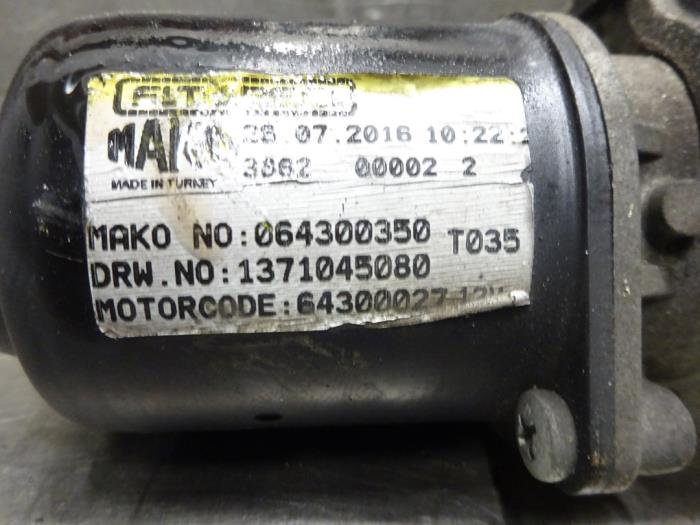 Front wiper motor from a Peugeot Bipper (AA) 1.3 BlueHDi 80 16V 2016