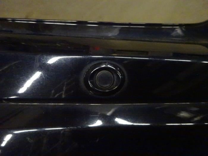 Stoßstange hinten van een Mitsubishi Outlander (GF/GG) 2.0 16V PHEV 4x4 2016