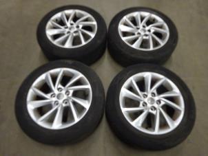 Used Sport rims set + tires Opel Astra K 1.4 Turbo 16V Price on request offered by Verhoef Cars & Parts