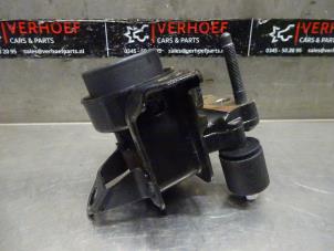 Used Engine mount Peugeot 108 1.0 12V VVT-i Price on request offered by Verhoef Cars & Parts