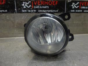 Used Fog light, front left Citroen Jumpy 1.6 Blue HDi 95 Price on request offered by Verhoef Cars & Parts