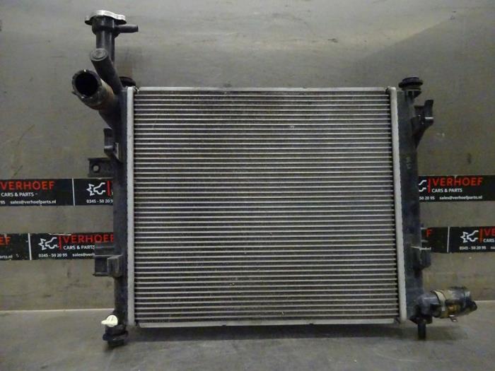 Radiator from a Kia Picanto (TA) 1.2 16V 2011