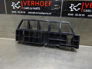 Used Rear bumper bracket, right Hyundai iX20 (JC) 1.6i 16V Price on request offered by Verhoef Cars & Parts