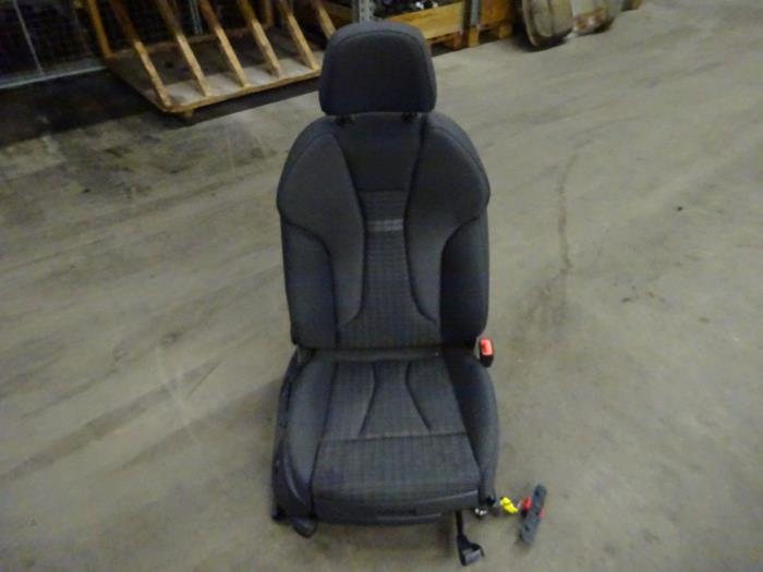 Seat, right from a Audi A3 Sportback (8VA/8VF) 2.0 TDI 16V 2016