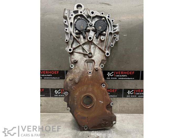 Usagé Couvercle de distribution Mercedes GLA (H247) 1.3 200 Turbo 16V Prix € 75,00 Règlement à la marge proposé par Verhoef Cars & Parts