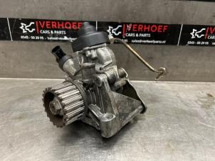 Used Mechanical fuel pump Renault Kangoo Express (FW) 1.5 dCi 75 FAP Price on request offered by Verhoef Cars & Parts