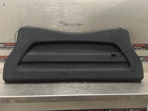 Used Parcel shelf Renault Clio IV (5R) 0.9 Energy TCE 90 12V Price € 80,00 Margin scheme offered by Verhoef Cars & Parts