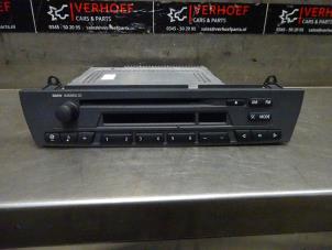 Gebrauchte Radio CD Spieler BMW X3 (E83) 3.0i xDrive 24V Preis € 200,00 Margenregelung angeboten von Verhoef Cars & Parts