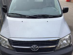 Used Bonnet Toyota HiAce II 2.5 D4-D 95 Kat. Price on request offered by Verhoef Cars & Parts