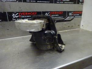 Used Engine mount Suzuki SX4 S-Cross (JY) 1.0 Booster Jet Turbo 12V Price on request offered by Verhoef Cars & Parts