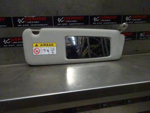 Begagnade Solskydd Renault Trafic (1FL/2FL/3FL/4FL) 2.0 dCi 16V 120 Pris på förfrågan erbjuds av Verhoef Cars & Parts