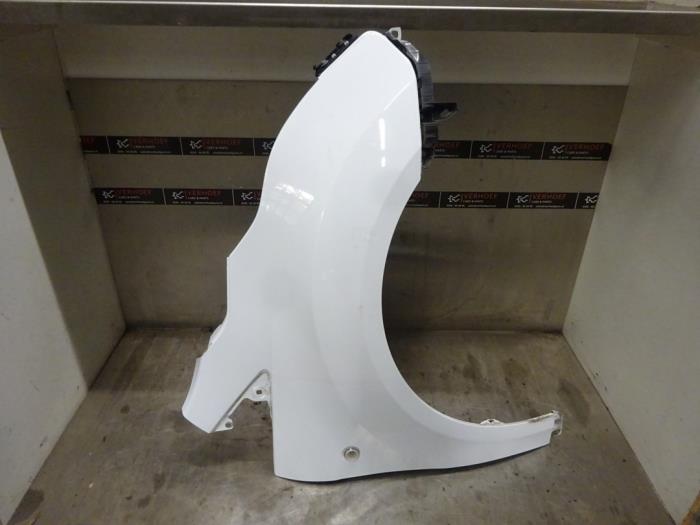 Front wing, right from a Ford Transit Connect (PJ2) 1.5 EcoBlue 2021