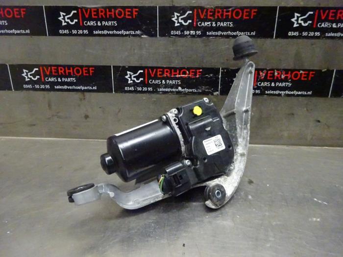 Front wiper motor from a Ford Transit Connect (PJ2) 1.5 EcoBlue 2021
