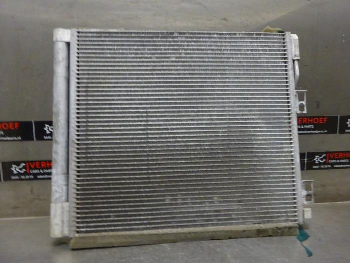 Air conditioning radiator from a Nissan NV 200 (M20M) 1.5 dCi 86 2012