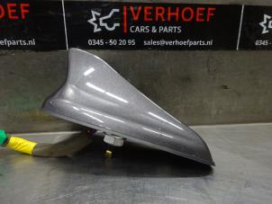 Used Antenna Hyundai i30 Wagon (PDEF5) 1.0 T-GDI 12V Price on request offered by Verhoef Cars & Parts