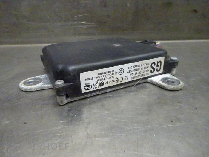 Begagnade Radarsensor Lexus GS (..L10) 300h 2.5 V6 24V Pris € 150,00 Marginaltabell erbjuds av Verhoef Cars & Parts