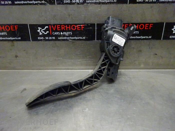 Begagnade Gaspedalsensor Ford Transit Courier 1.5 TDCi 75 Pris på förfrågan erbjuds av Verhoef Cars & Parts