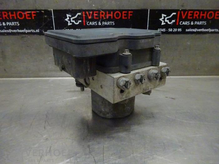 Usagé Pompe ABS Ford Transit Custom 2.2 TDCi 16V Prix € 242,00 Prix TTC proposé par Verhoef Cars & Parts
