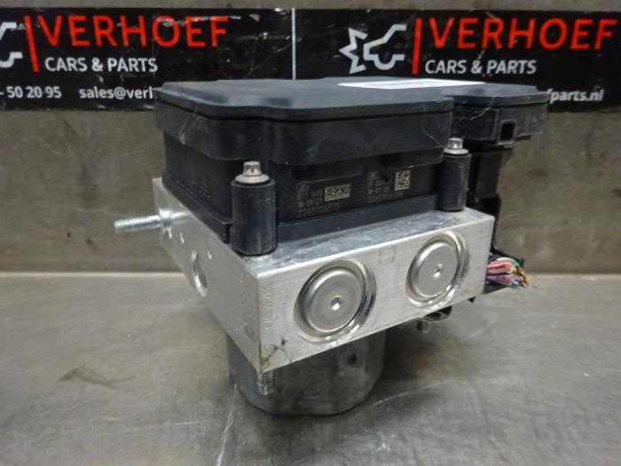 Used ABS pump Ford Transit Custom 2.0 TDCi 16V Eco Blue 130 Price € 181,50 Inclusive VAT offered by Verhoef Cars & Parts