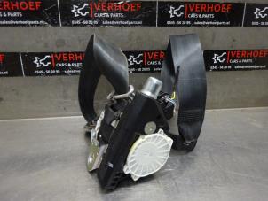 Used Front seatbelt, left Volkswagen Polo V (6R) 1.2 TDI 12V BlueMotion Price on request offered by Verhoef Cars & Parts