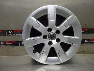 Usagé Jante Volkswagen Polo V (6R) 1.2 TDI 12V BlueMotion Prix sur demande proposé par Verhoef Cars & Parts