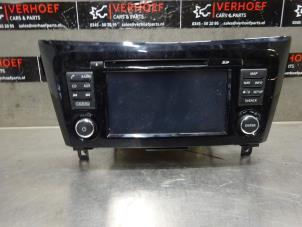 Used Display Multi Media control unit Nissan Qashqai (J11) 1.2 DIG-T 16V Price on request offered by Verhoef Cars & Parts