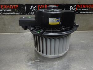Used Heating and ventilation fan motor Suzuki Alto (GF) 1.0 12V Price € 35,00 Margin scheme offered by Verhoef Cars & Parts
