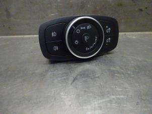 Gebrauchte Licht Schalter Ford Transit Custom 2.0 TDCi 16V Eco Blue 130 Preis auf Anfrage angeboten von Verhoef Cars & Parts
