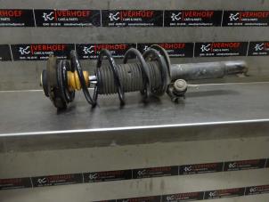 Used Front shock absorber rod, left Seat Leon (1P1) 1.2 TSI Price on request offered by Verhoef Cars & Parts
