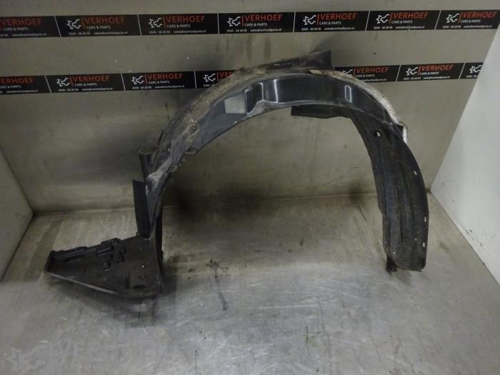 Używane Nadkole Honda Insight (ZE2) 1.3 16V VTEC Cena € 40,00 Procedura marży oferowane przez Verhoef Cars & Parts