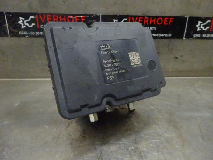 Usagé Pompe ABS Honda Insight (ZE2) 1.3 16V VTEC Prix € 300,00 Règlement à la marge proposé par Verhoef Cars & Parts