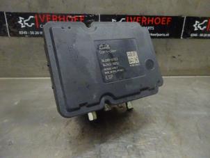 Used ABS pump Honda Insight (ZE2) 1.3 16V VTEC Price on request offered by Verhoef Cars & Parts