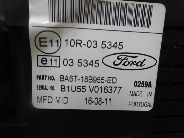 Affichage intérieur d'un Ford Fiesta 6 (JA8) 1.6 TDCi 16V 95 2012