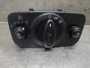 Used Light switch Ford Fiesta 6 (JA8) 1.6 TDCi 16V 95 Price on request offered by Verhoef Cars & Parts