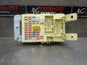 Używane Skrzynka bezpieczników Kia Rio III (UB) 1.2 CVVT 16V Cena na żądanie oferowane przez Verhoef Cars & Parts