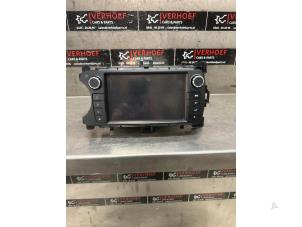 Used Display Multi Media control unit Toyota Yaris III (P13) 1.5 16V Hybrid Price on request offered by Verhoef Cars & Parts