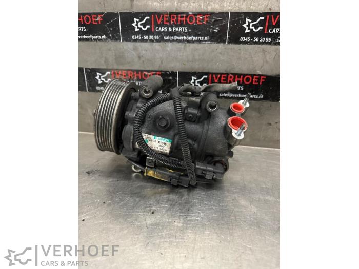 Usagé Compresseur de clim Peugeot Partner Tepee (7A/B/C/D/E/F/G/J/P/S) 1.6 HDiF 90 16V Phase 1 Prix € 121,00 Prix TTC proposé par Verhoef Cars & Parts
