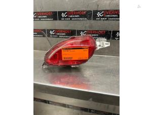 Used Rear fog light Toyota Yaris III (P13) 1.0 12V VVT-i Price on request offered by Verhoef Cars & Parts