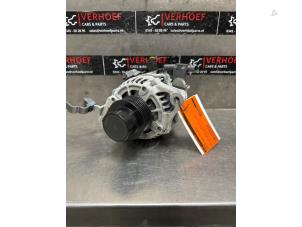 Used Dynamo Toyota Yaris III (P13) 1.0 12V VVT-i Price on request offered by Verhoef Cars & Parts