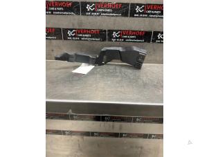 Used Rear bumper bracket, left Fiat 500 (312) 1.0 Hybrid Price on request offered by Verhoef Cars & Parts