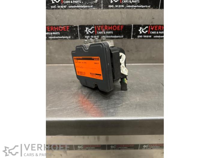 Usagé Pompe ABS Peugeot Expert (V1/VA/VB/VE/VF/VT/VY) 1.6 Blue HDi 95 16V Prix € 181,50 Prix TTC proposé par Verhoef Cars & Parts