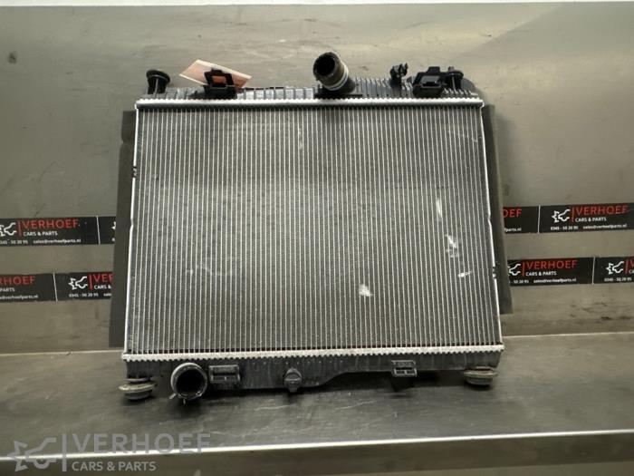 Used Radiator Ford Fiesta 7 1.1 Ti-VCT 12V 70 Price on request offered by Verhoef Cars & Parts