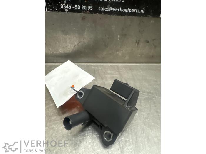 Usagé Bobine Mercedes CLA (118.3) 2.0 CLA-250 Turbo 16V 4-Matic Prix € 24,20 Prix TTC proposé par Verhoef Cars & Parts