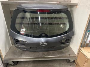Gebrauchte Heckklappe Toyota Yaris III (P13) 1.5 16V Dual VVT-iE Preis € 350,00 Margenregelung angeboten von Verhoef Cars & Parts